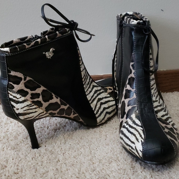 Saint Francis Couture Shoes - Animal print heels